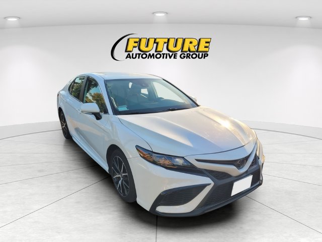 Used 2023 Toyota Camry SE 4dr Car