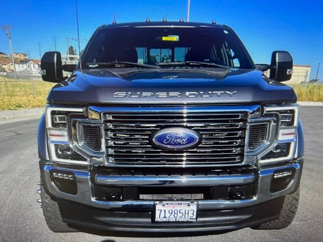2022 Ford F-450SD Lariat Crew Cab 4WD Lifted photo 2