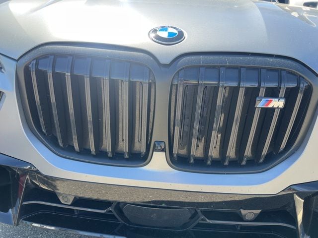 2023 BMW X7 M60i photo 4