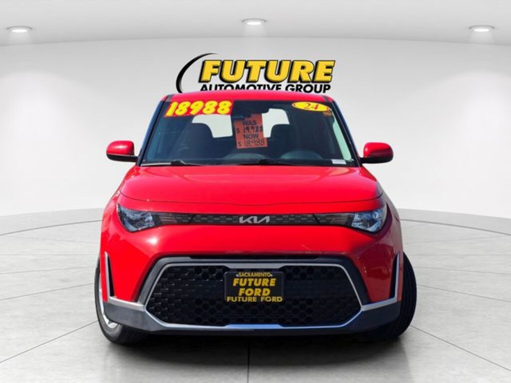 Used 2024 Kia Soul LX Hatchback