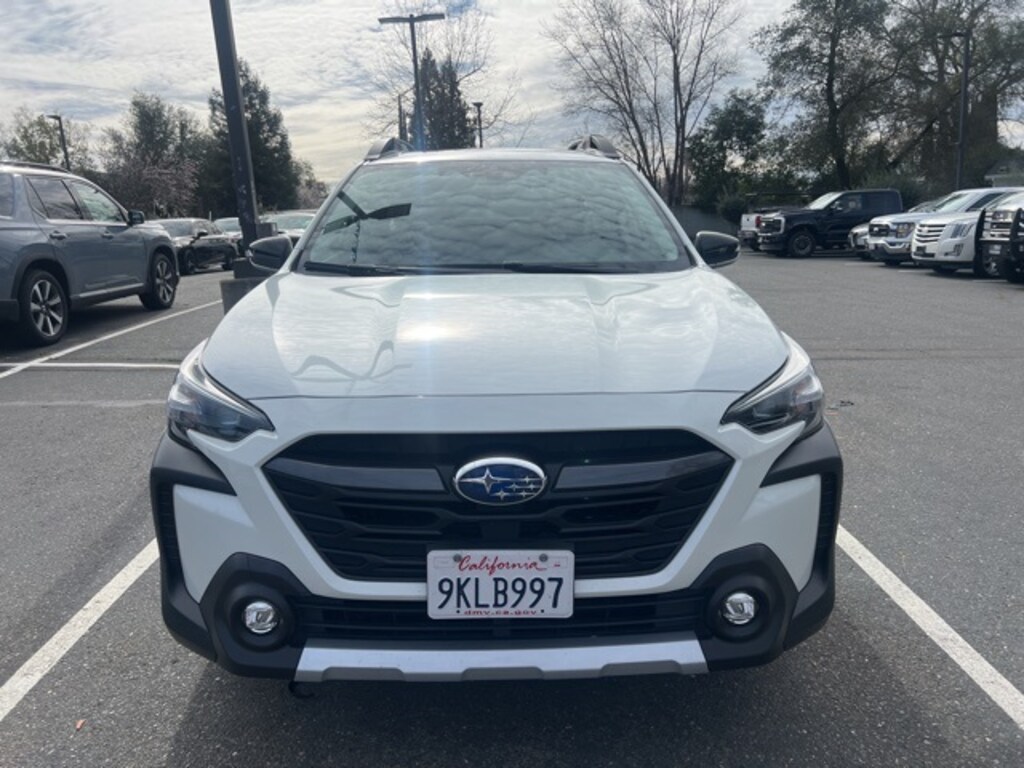 Used 2024 Subaru Outback Limited SUV