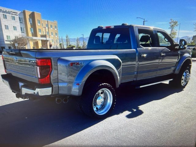 2022 Ford F-450SD Lariat Crew Cab 4WD Lifted photo 5