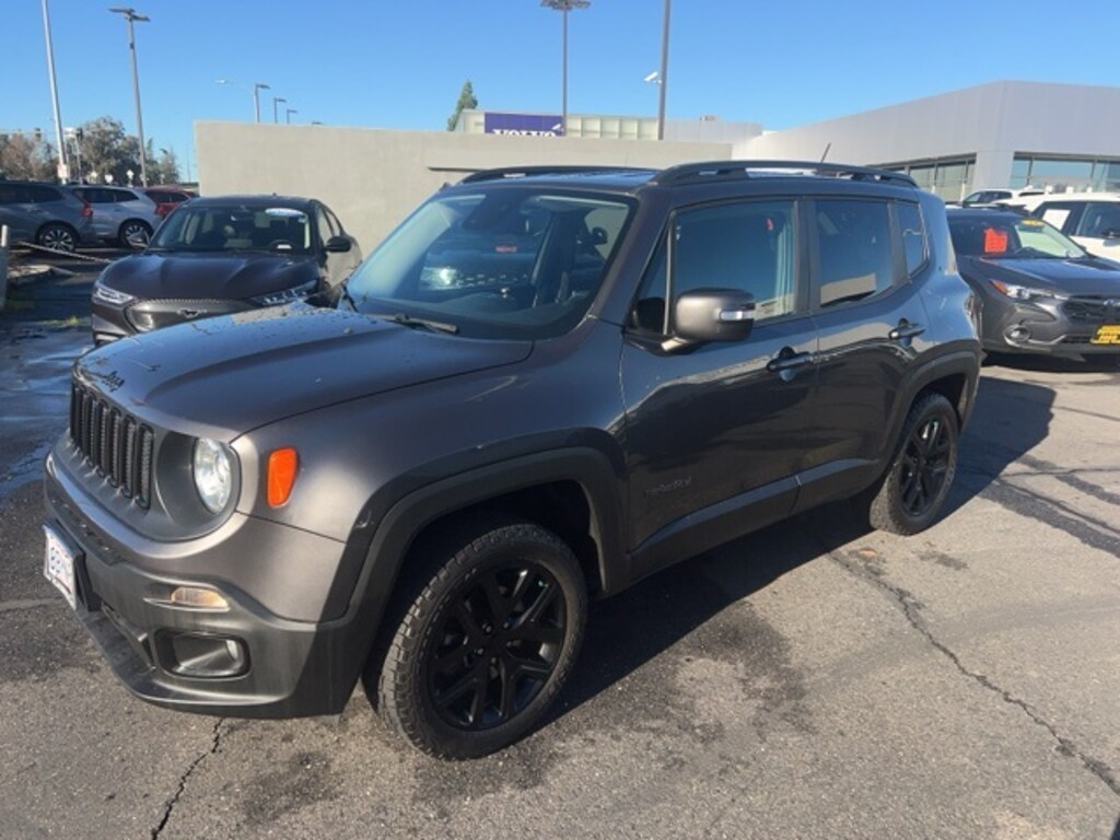 Used 2017 Jeep Renegade Altitude SUV