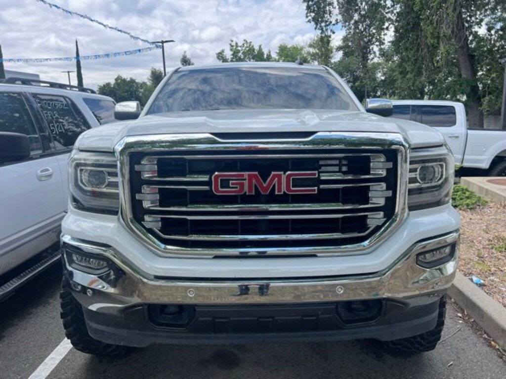 Used 2018 GMC Sierra 1500 SLT Truck