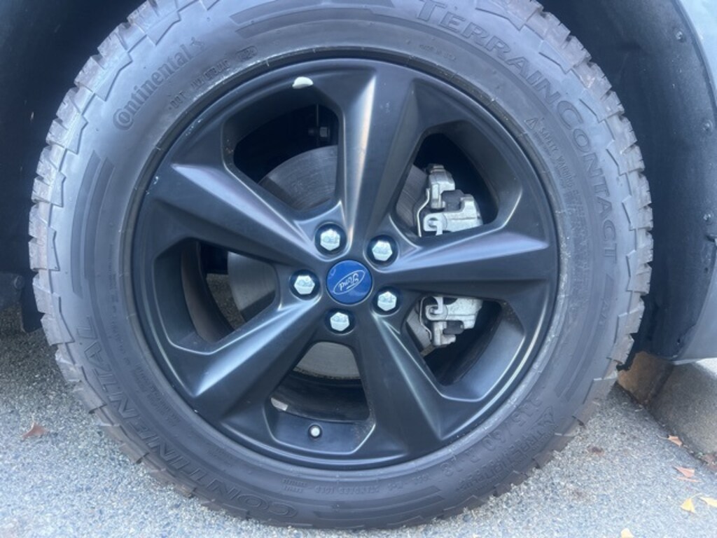 Used 2019 Ford Edge SE SUV