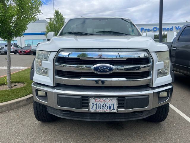 2015 Ford F-150 Lariat photo 2