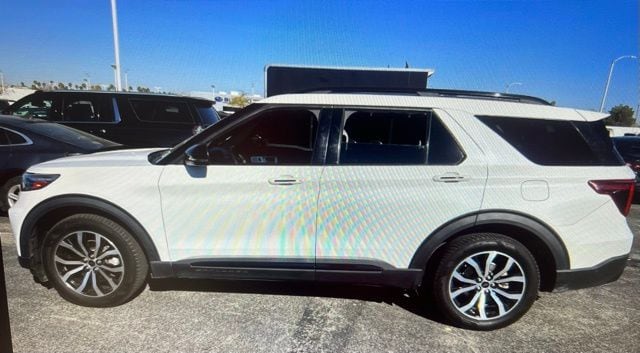 2020 Ford Explorer ST photo 6