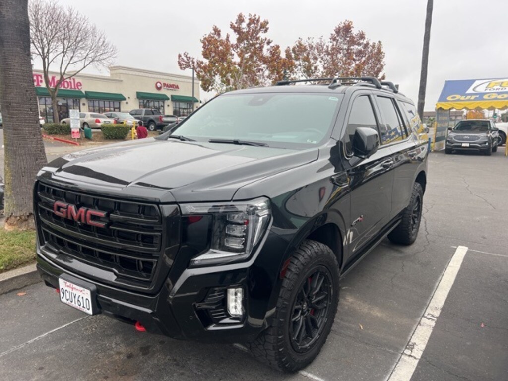 Used 2023 GMC Yukon AT4 SUV