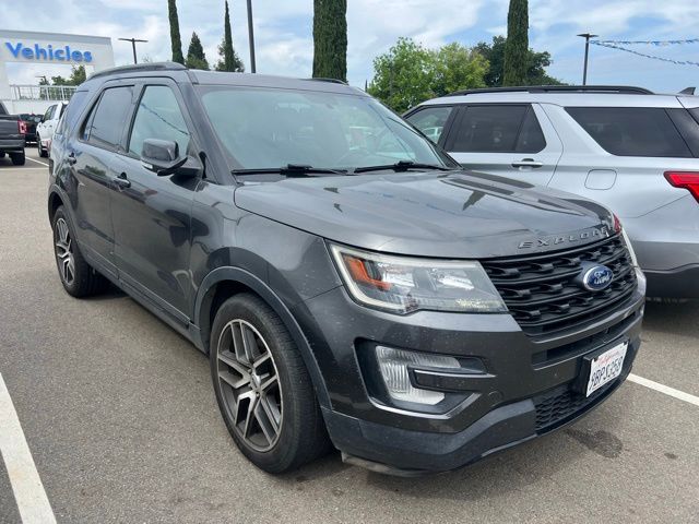 2017 Ford Explorer Sport photo 4