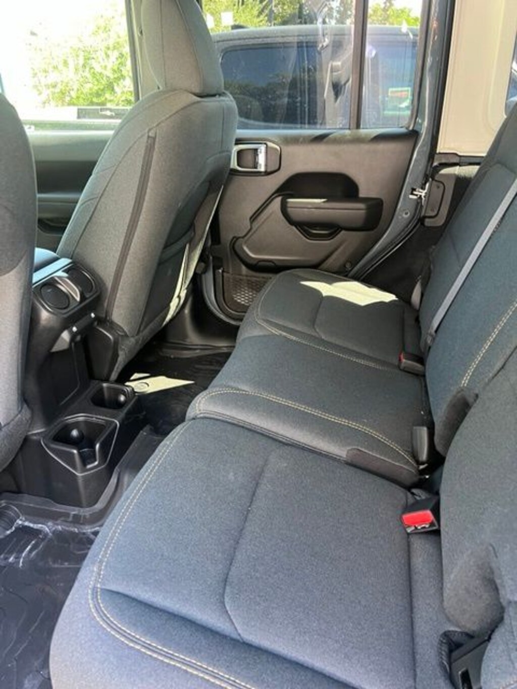 Used 2025 Jeep Wrangler Willys SUV