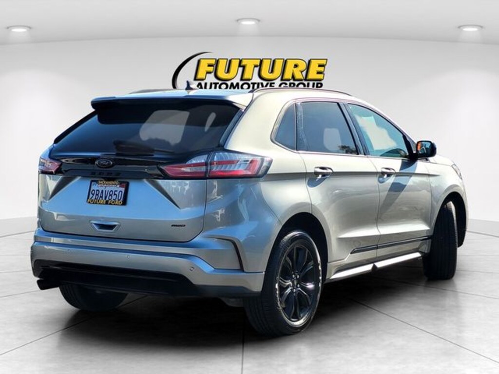 Certified 2022 Ford Edge SE SUV