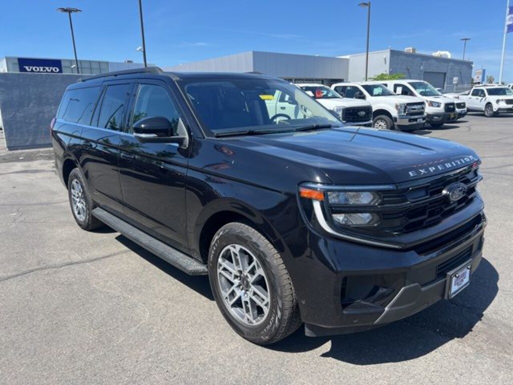 Used 2025 Ford Expedition Max Active SUV