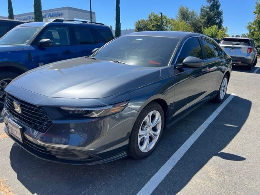 Certified 2025 Honda Accord LX Sedan