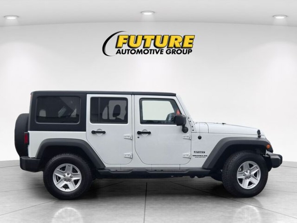 Used 2015 Jeep Wrangler Unlimited Sport SUV