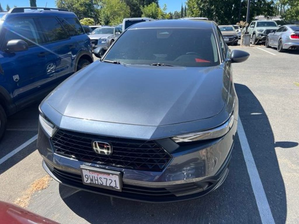 Certified 2025 Honda Accord LX Sedan