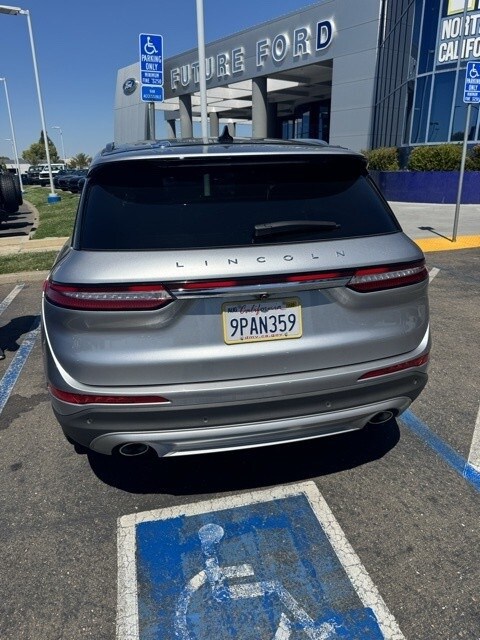 2023 Lincoln Corsair Reserve photo 2