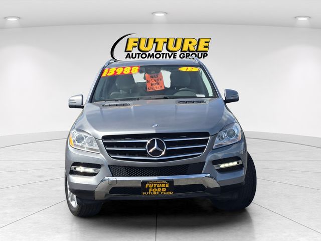 2012 Mercedes-Benz M-Class ML 350 photo 2