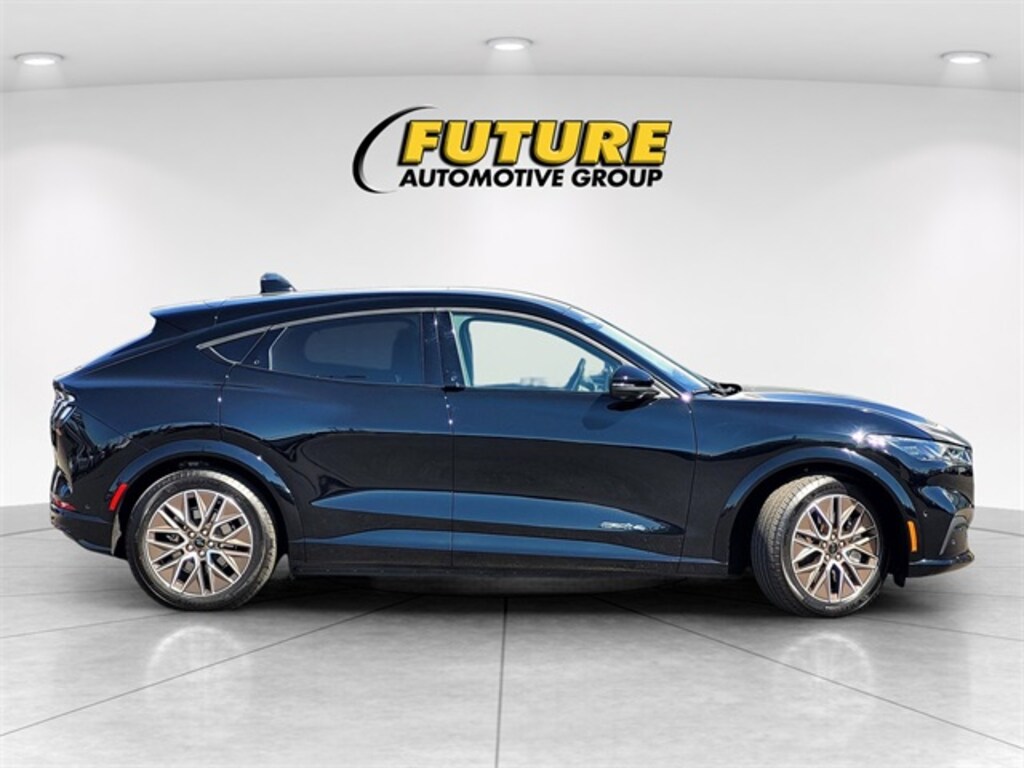Used 2024 Ford Mustang Mach-E Premium SUV