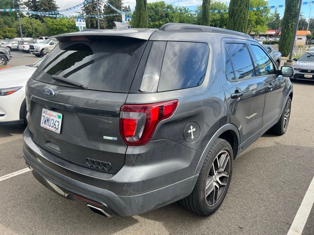 2017 Ford Explorer Sport photo 6