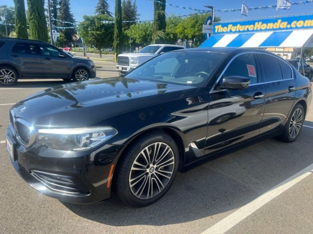 Used 2018 BMW 5 Series 530i Sedan