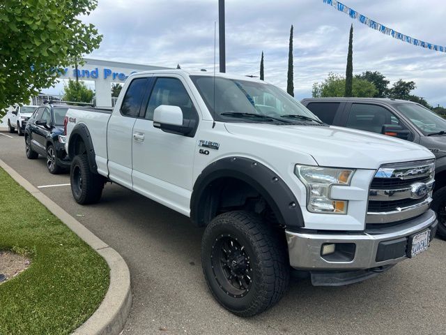 2015 Ford F-150 Lariat photo 4