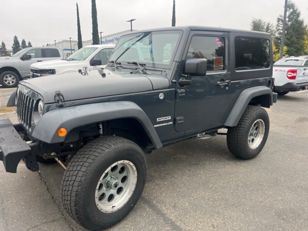 Used 2017 Jeep Wrangler Sport S SUV