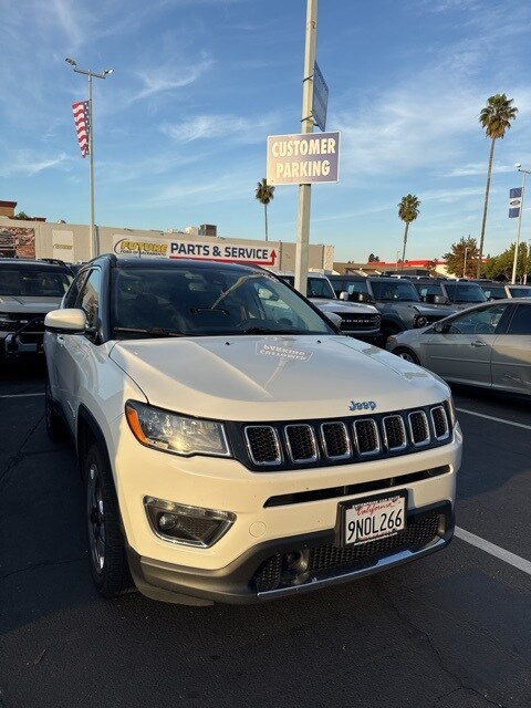 2021 Jeep Compass Limited photo 2