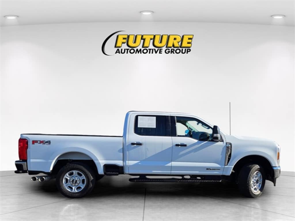 Certified 2025 Ford F-250SD XLT Truck