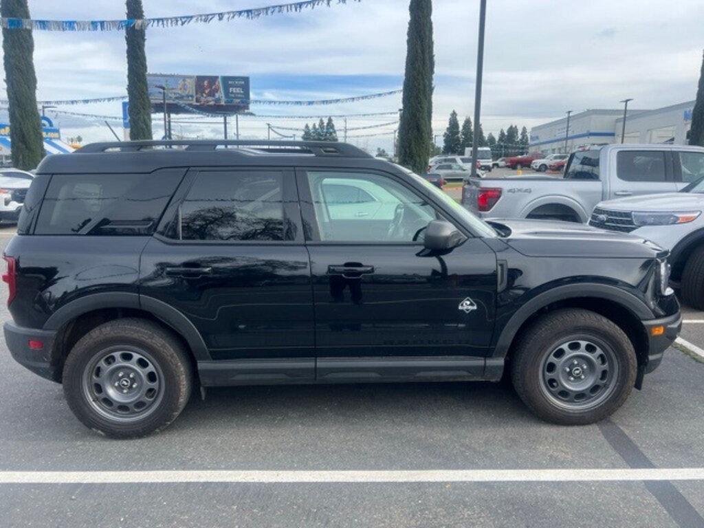Used 2023 Ford Bronco Sport Outer Banks SUV