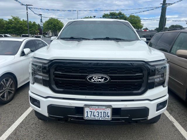 2025 Ford F-150 Lariat photo 3