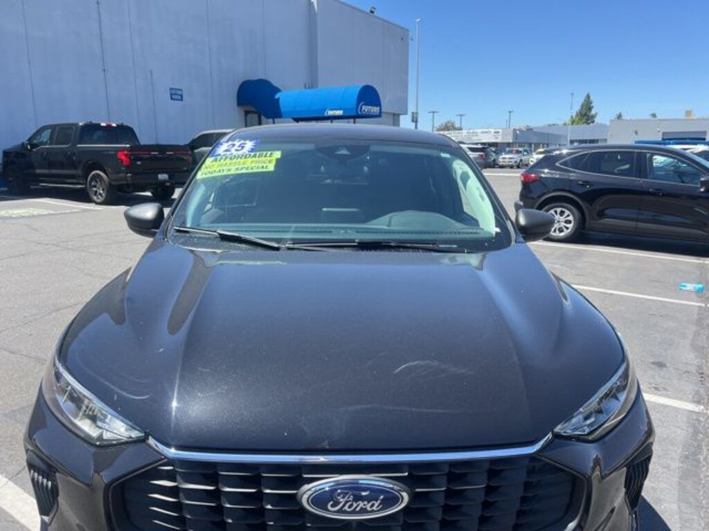 Used 2025 Ford Escape Active SUV