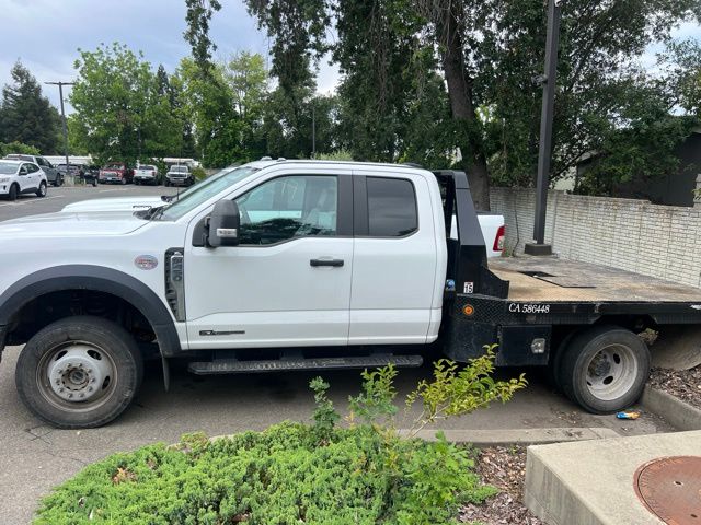 2023 Ford F-450SD XL Super Cab 4WD Flat Bed photo 5