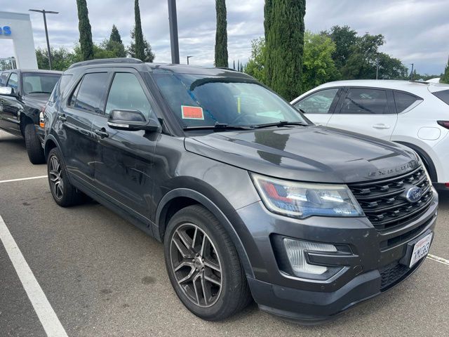 2017 Ford Explorer Sport photo 4