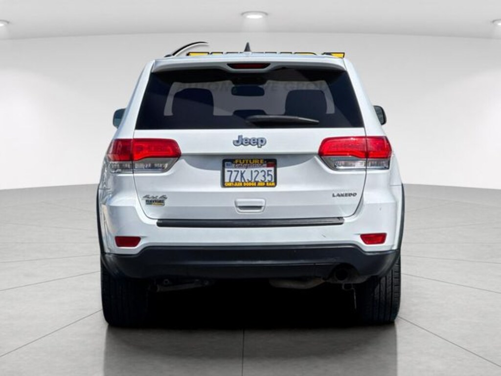 Used 2015 Jeep Grand Cherokee Laredo SUV