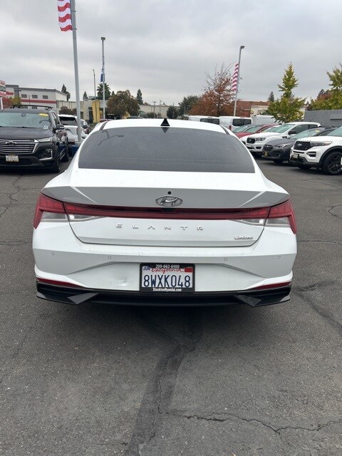 2021 Hyundai Elantra Limited photo 3