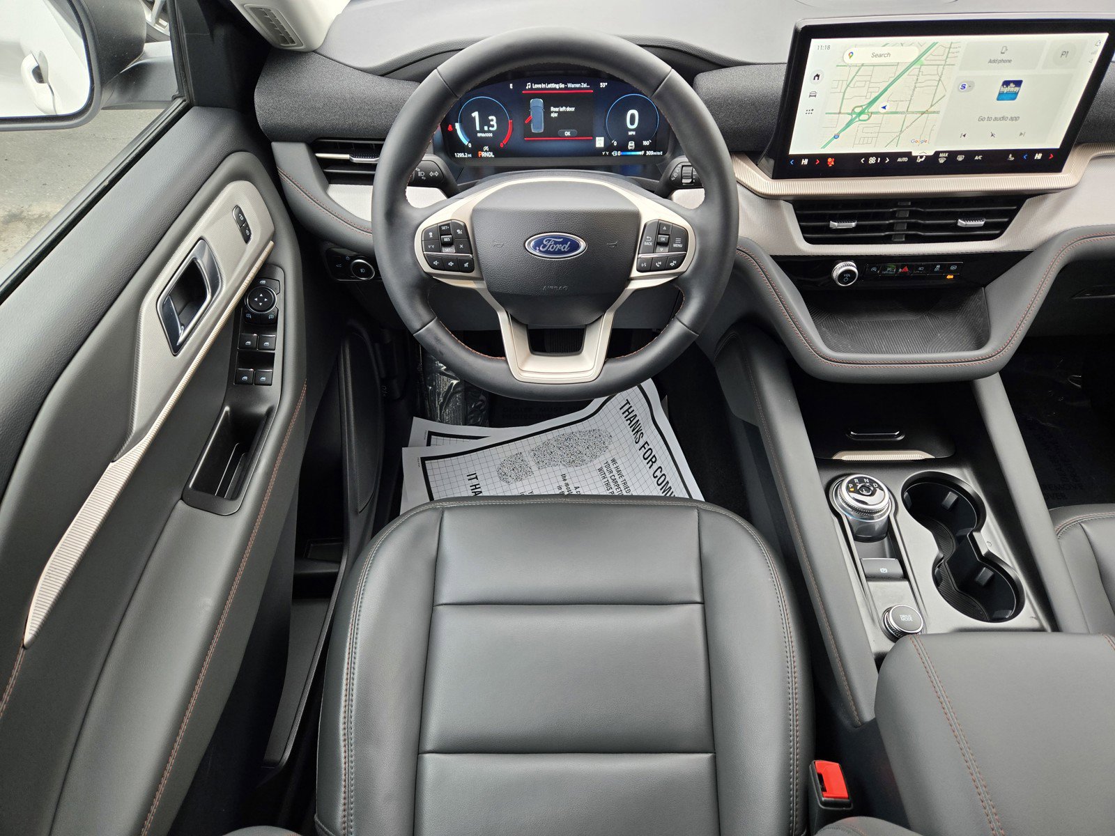 2025 Ford Explorer Active photo 5