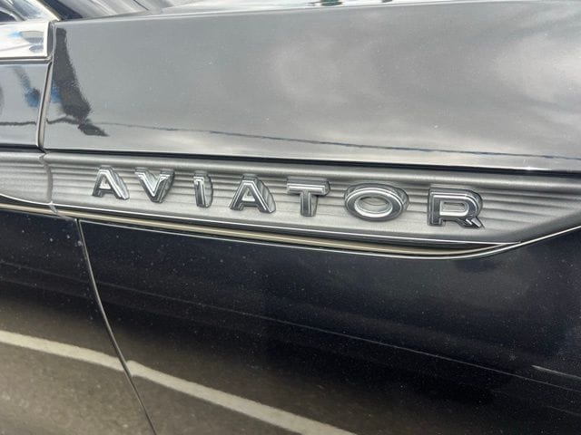 2020 Lincoln Aviator Reserve photo 5