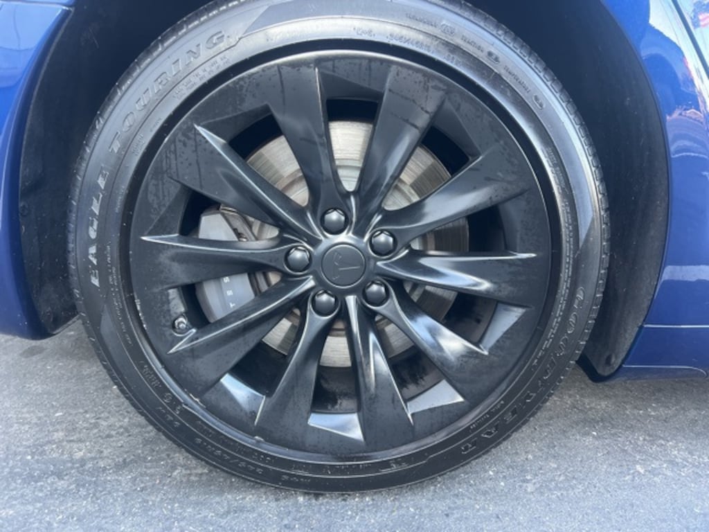 Used 2017 Tesla Model S 75D Hatchback