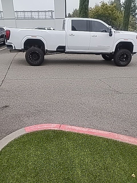 2021 Gmc Sierra Denali photo 2