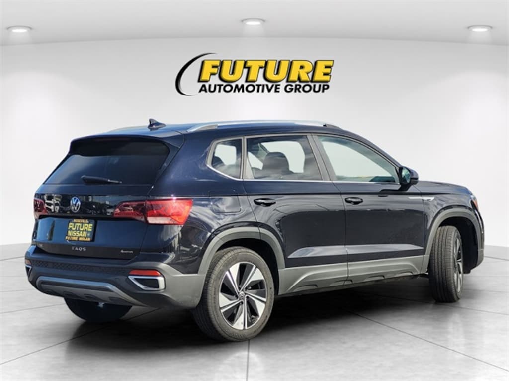 Used 2024 Volkswagen Taos 1.5T SE SUV