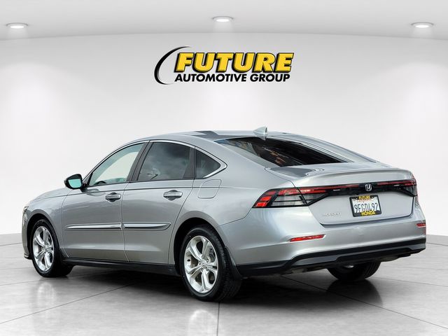 2023 Honda Accord LX photo 6