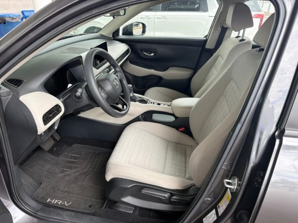 Certified 2025 Honda HR-V LX SUV