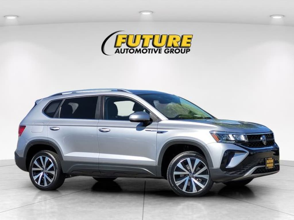 Used 2024 Volkswagen Taos 1.5T SE SUV
