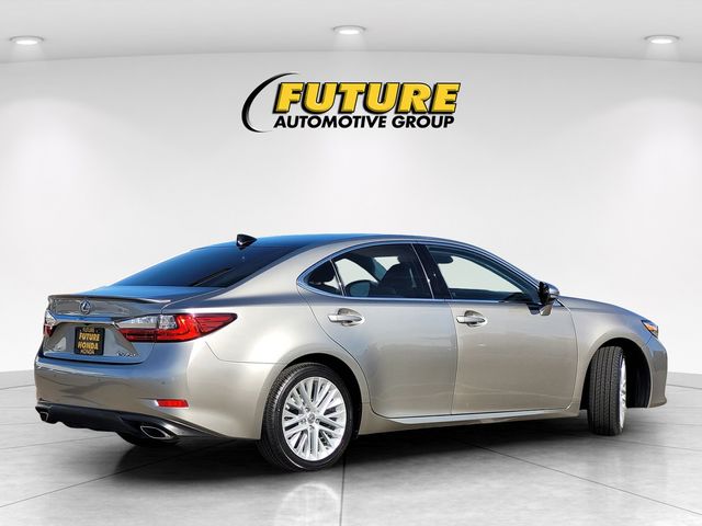 2016 LEXUS ES 350 photo 4