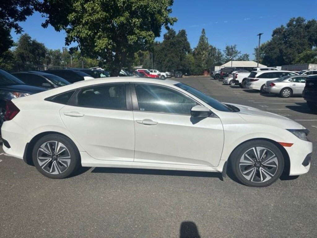 Used 2017 Honda Civic EX-T Sedan