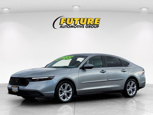 2023 Honda Accord LX photo 4