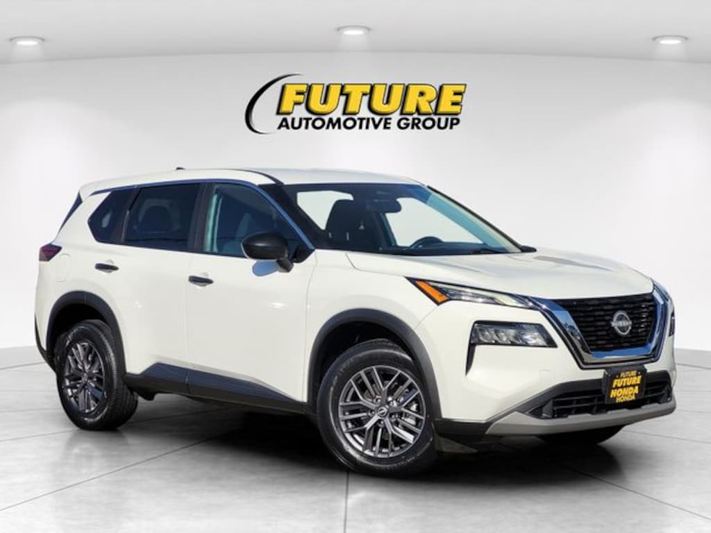 Used 2023 Nissan Rogue S SUV