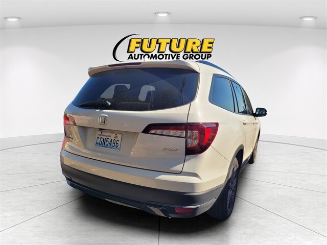 2022 Honda Pilot Sport photo 3