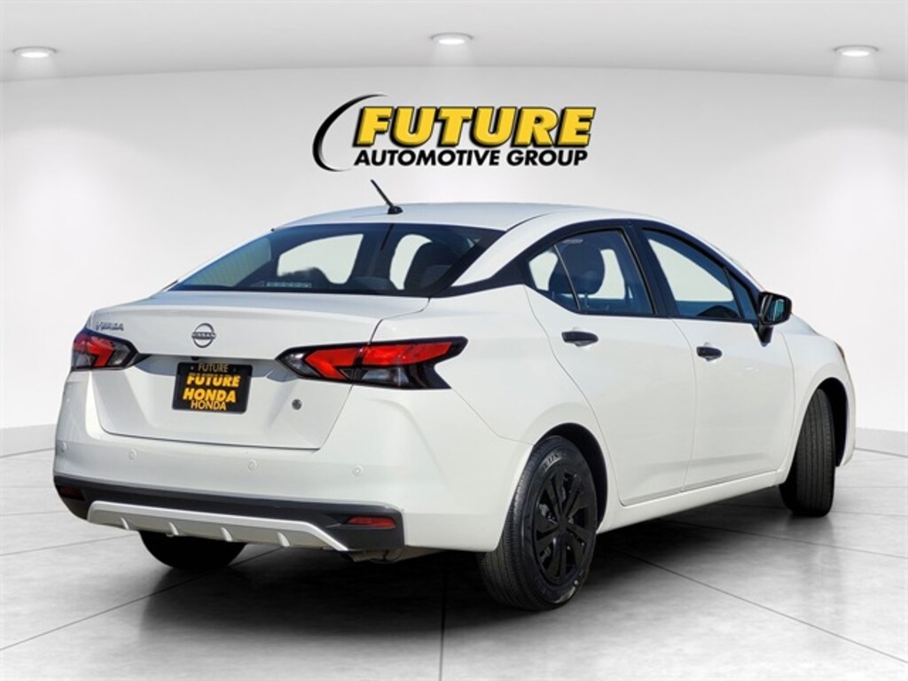 Used 2024 Nissan Versa 1.6 S Sedan