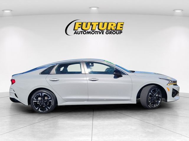 2022 Kia K5 GT-Line photo 2
